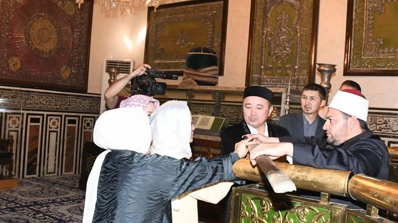 جانب من الزيارة 