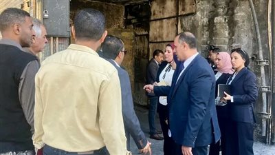 النيابة الإدارية تعاين حريق محل تجاري وتتابع الحالة الصحية لطالبات أصبن باختناق