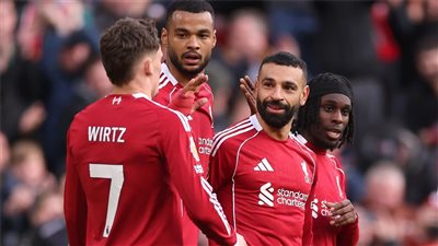 ليفربول يتحدى الغيابات أمام تشيلسي في معركة المربع الذهبي بالبريميرليج