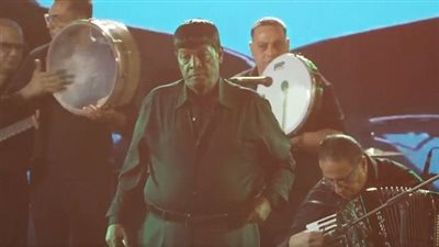 عبد الباسط حمودة يشعل أسيوط بحفل جماهيري كبير