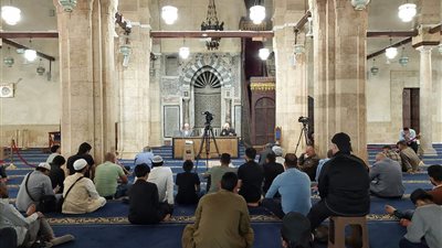 ملتقى الأزهر: الرعد آية كونية ودعوة للتفكر في عظمة الخالق سبحانه وتعالى