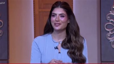 لما جبريل: «عمرو دياب بيرفض المجاملات.. ومأحرجش يسرا زي ما اتقال»