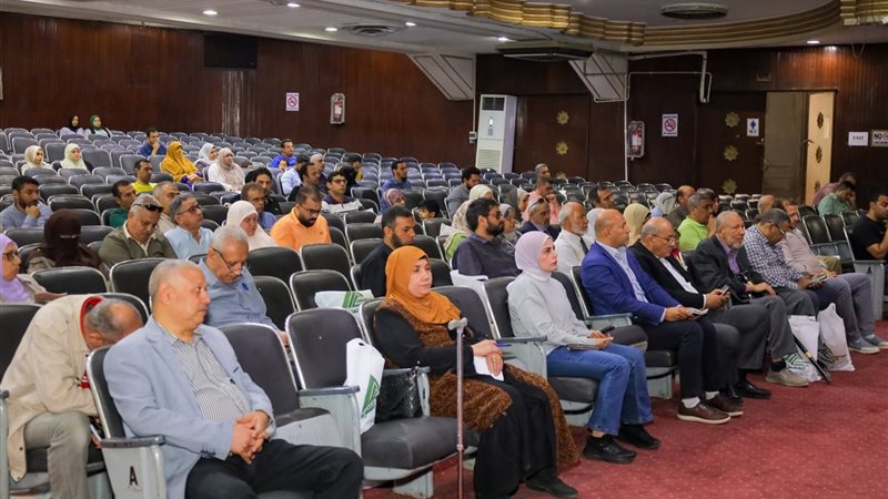 خلال الندوة 