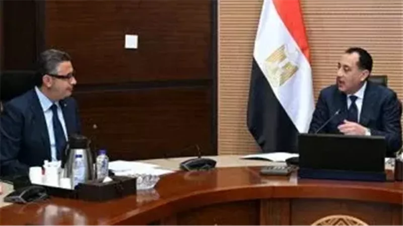 الدكتور مصطفى مدبولي ووزير التموين 