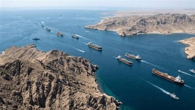 الملاحة الدولية تحذر من تداعيات إغلاق مضيق هرمز على البحارة والتجارة العالمية