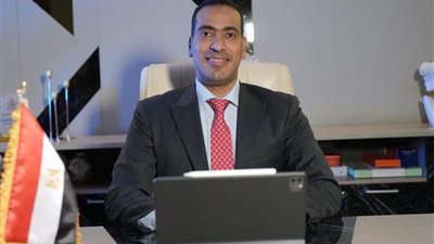 “رؤية مصر تقود العالم النامي”.. وكيل اتصالات النواب يشيد بكلمة الرئيس السيسي في قمة نيروبي
