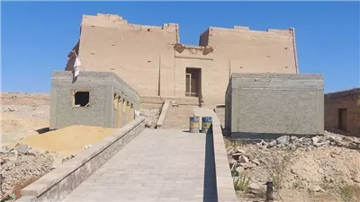 تشويه معبد كلابشة يثير غضبًا واسعًا.. ووزارة الآثار تتحرك