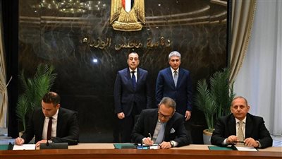 رئيس الوزراء يشهد توقيع بروتوكولي تعاون لتيسير سداد صكوك الأضاحي بالتقسيط