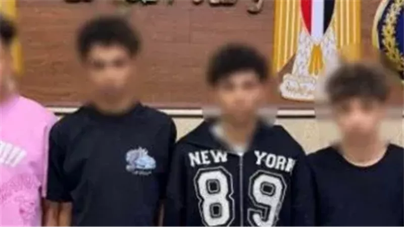 المتهمين 