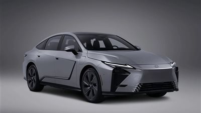 لكزس ES 2026 تدخل عصر الشاشات الكبيرة بشاشة 14 إنش وتقنيات متطورة