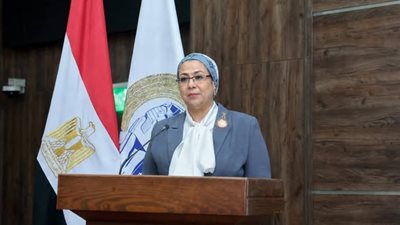  أمل عمار تشهد تجديد شراكة 