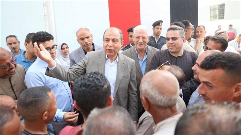 محافظ المنيا