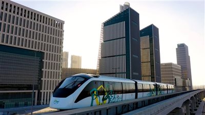 من الزحمة إلى الطرق الحرة.. كيف غيّر السيسي خريطة النقل في مصر؟