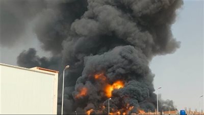 بعد إصابة 20 شخصًا.. قرارات عاجلة من النيابة بشأن حريق مصنع بويات بالشرقية