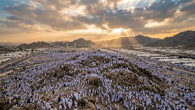 الأوقاف تنشر مقال “فضل العمل الصالح في العشر الأوائل من ذي الحجة” 
