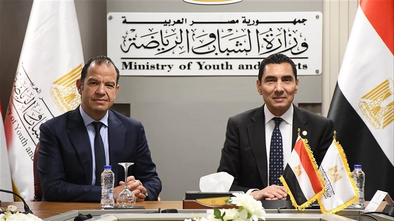 جوهر نبيل وسيف الوزيري