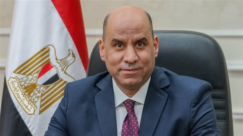 وزير العمل 