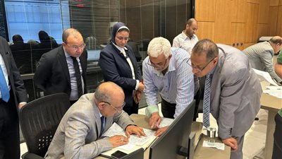 وزير الكهرباء يتابع سير العمل والتنسيق بين مكونات المنظومة لتأمين الشبكة الموحدة