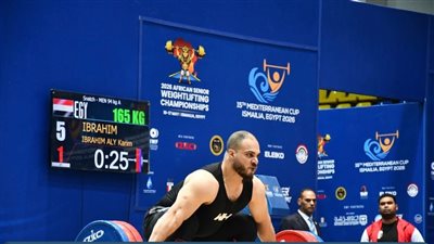 كريم كحلة يحصد 3 ذهبيات ببطولة إفريقيا لرفع الأثقال ويحطم الرقم الإفريقي