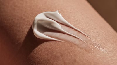 سحب كريم بشرة شهير من الأسواق والمنصات الإلكترونية بعد اكتشاف بكتيريا قاتلة
