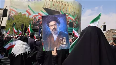 تصعيد جديد في طهران.. تقارير تكشف دور مجتبى خامنئي في تعطيل التفاهم مع أمريكا