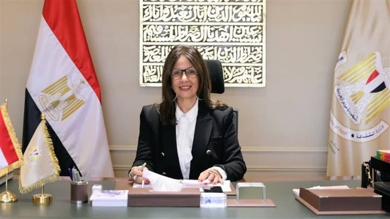  الدكتورة جيهان زكي