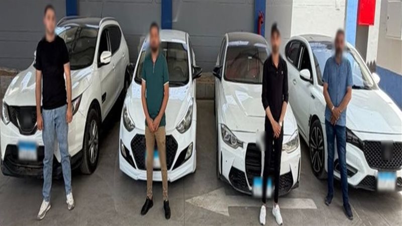 المتهمين 