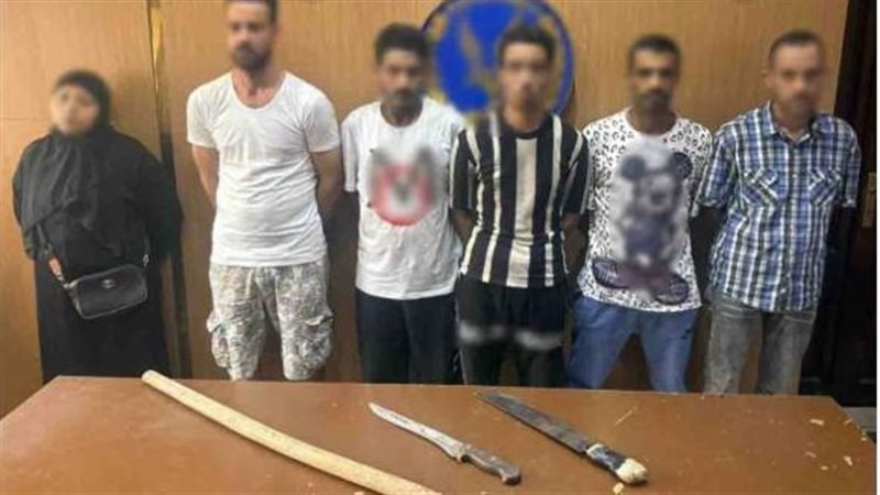 المتهمين