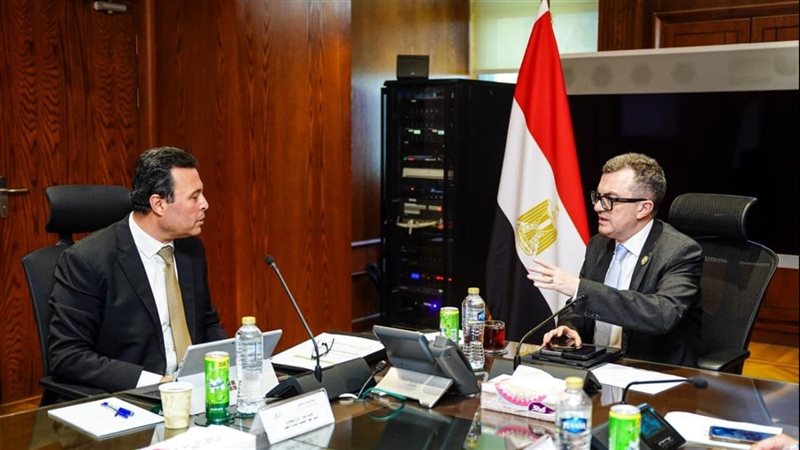 جانب من الاجتماع 