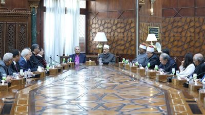 شيخ الأزهر يستقبل رئيس الطائفة الإنجيلية للتهنئة بقرب حلول عيد الأضحى المبارك