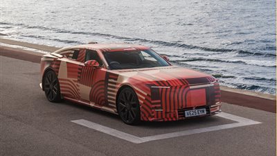جاكوار جاكوار تايب 01  تظهر في موناكو بتصميم نهائي شبه مكشوف