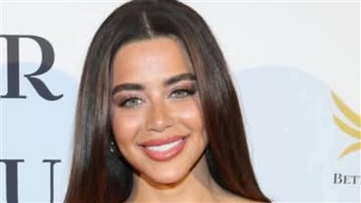 يارا السكري تتألق في أمسية مصرية خاصة بمهرجان كان السينمائي