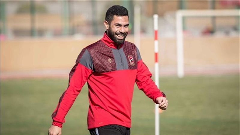لاعب منتخب مصر السابق أحمد فتحي