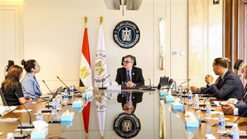 وزير التخطيط 