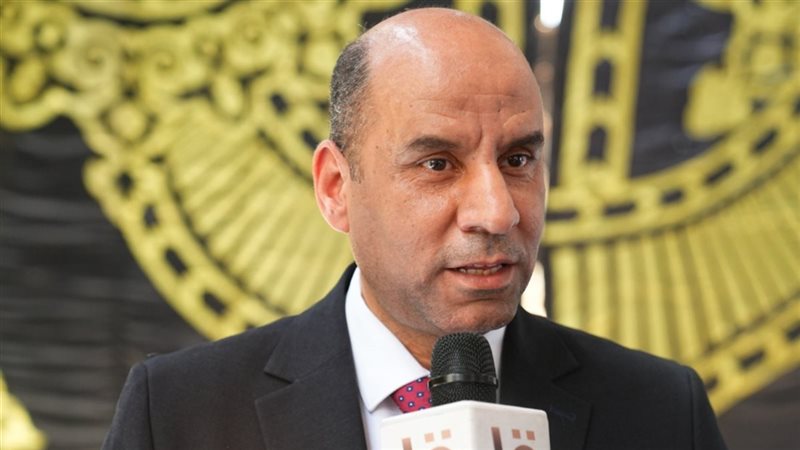 وزير العمل 