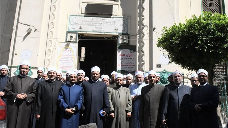 جانب من القافلة الدعوية 