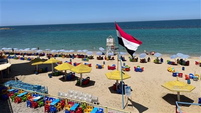 محافظ الإسكندرية يوجه بتخصيص شاطئ 