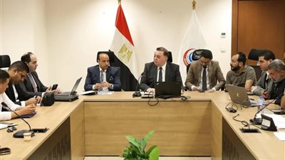مساعد وزير الصحة يتابع استعدادات المنيا لمنظومة التأمين الصحي الشامل