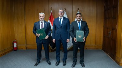 وزير البترول يشهد توقيع مذكرة تفاهم مع  