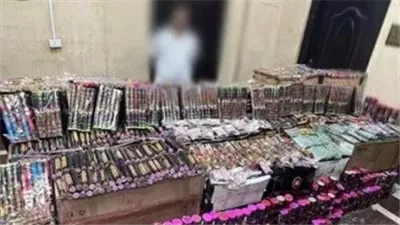 الأمن يواجه تجار الألعاب النارية المهددين لأمن الأطفال فى العيد