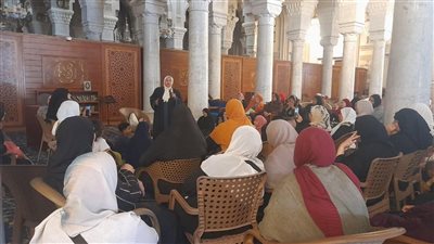 لقاءات دعوية بمسجد السيدة زينب تتناول فضل يوم عرفة