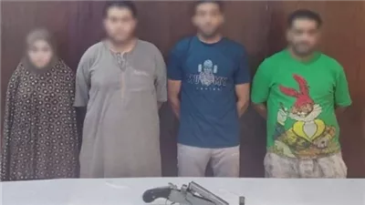 ملاحقة عصابات النشل.. ضبط تشكيل لسرقة كروت الفيزا 