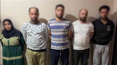  سقوط شبكة تزوير الذهب.. ضبط عصابة يبيع سبائك وجنيهات مقلدة بخدع احترافية 