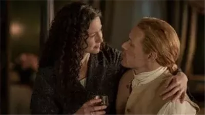  إشادة للحلقة الختامية من Outlander بعد 8 مواسم من الدراما التاريخية