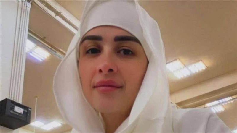 ياسمين عبد العزيز