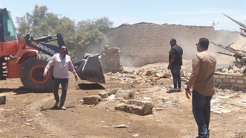 إزالة التعديات بمنطقة اللاجون