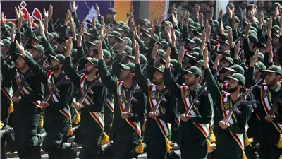 مقتل عنصرين من الحرس الثوري الإيراني بانفجار مقذوفات متبقية من الحرب