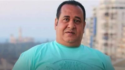 القبض على صبري نخنوخ وابن شقيقته لاتهامهما بالتعدى على صاحب معرض سيارات 