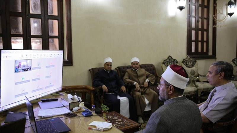 جانب من اللقاء 
