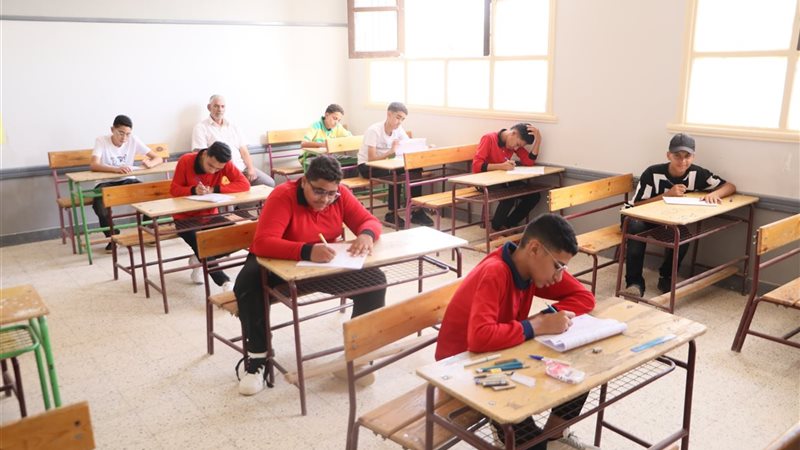 امتحانات الصف الثالث الاعدادي 
